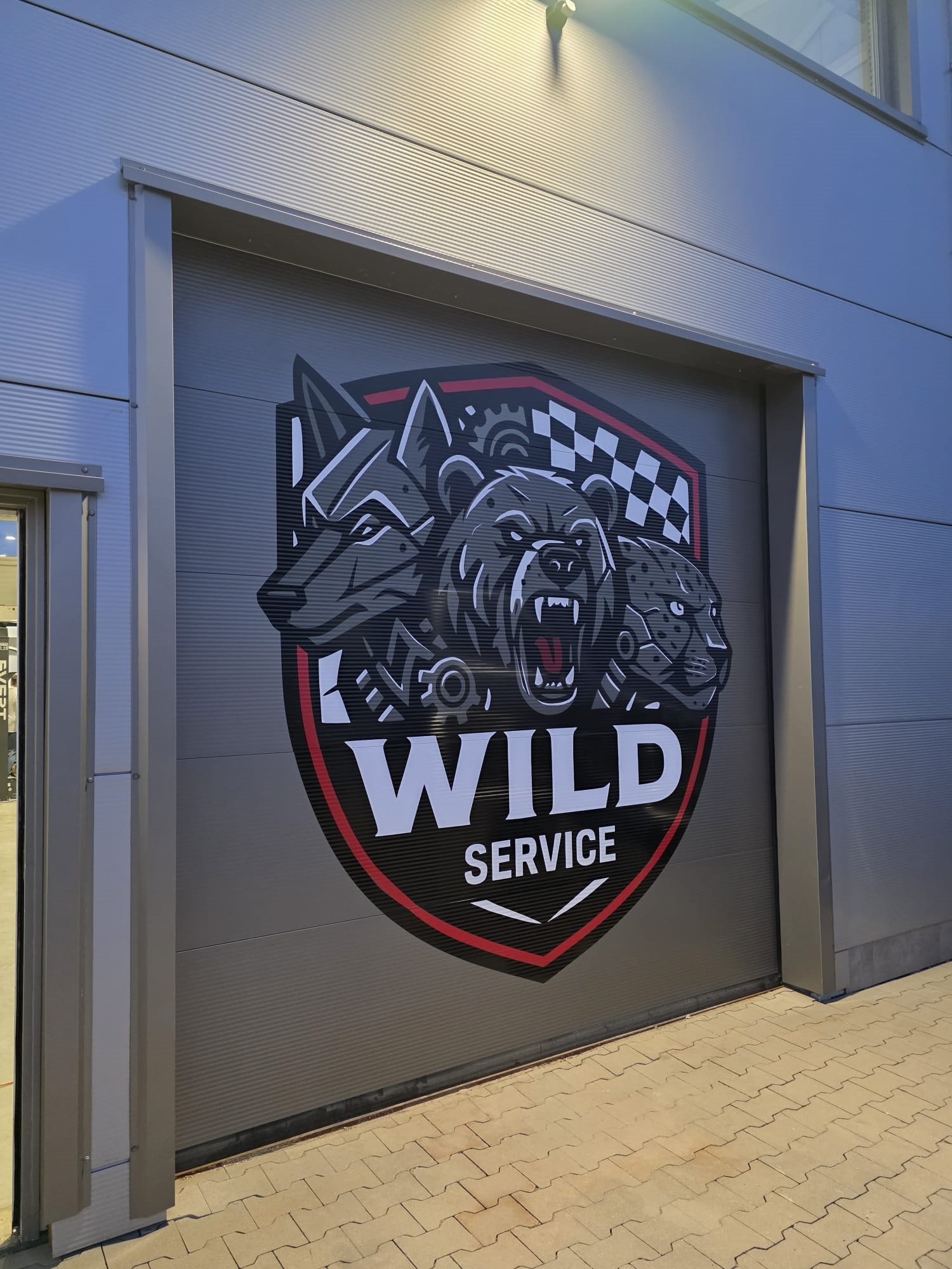 Oklejanie TINTER BKW